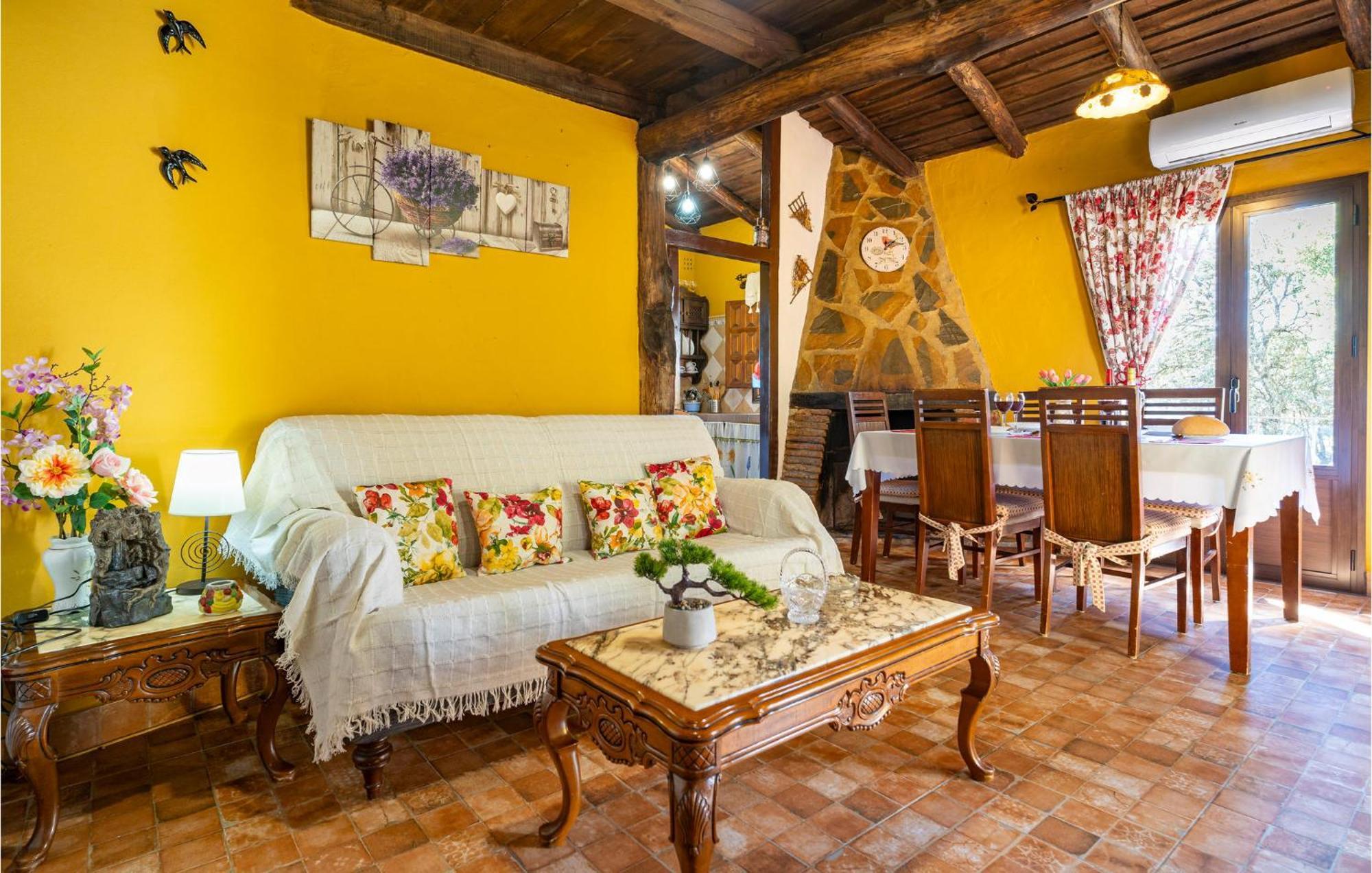 Amazing Cottage In Algatocin With Kitchen Exterior foto